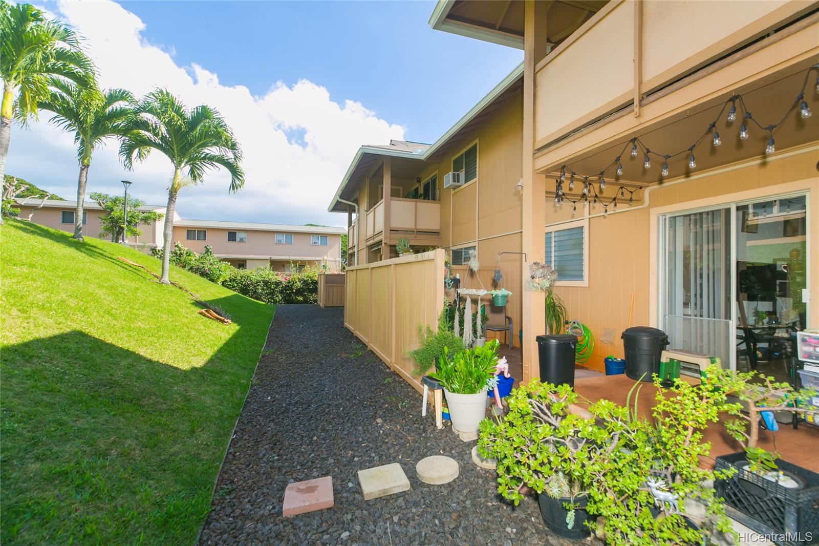 Waiau Garden Villa 981361 Koaheahe Place Unit 114 Pearl City HI 96782