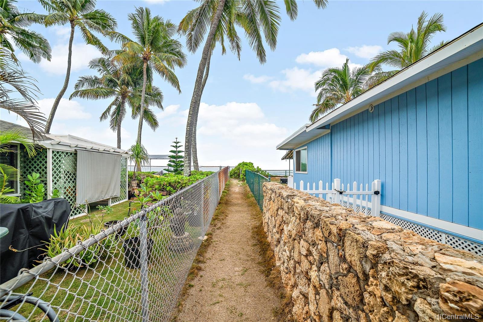 91269A Ewa Beach Road Ewa Beach HI 96706 sold on 02112022