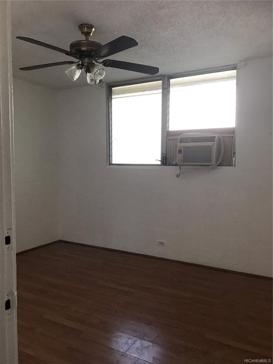 Holiday Apts 775 Mcneill Street Unit 111B Honolulu HI 96817 sold on 04