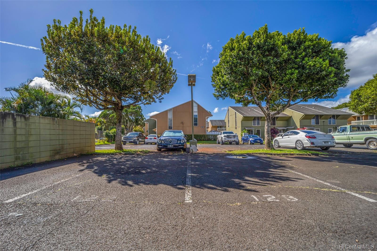 Mililani Manor 95178 Kipapa Drive Unit 61 Mililani HI 96789 sold on 03