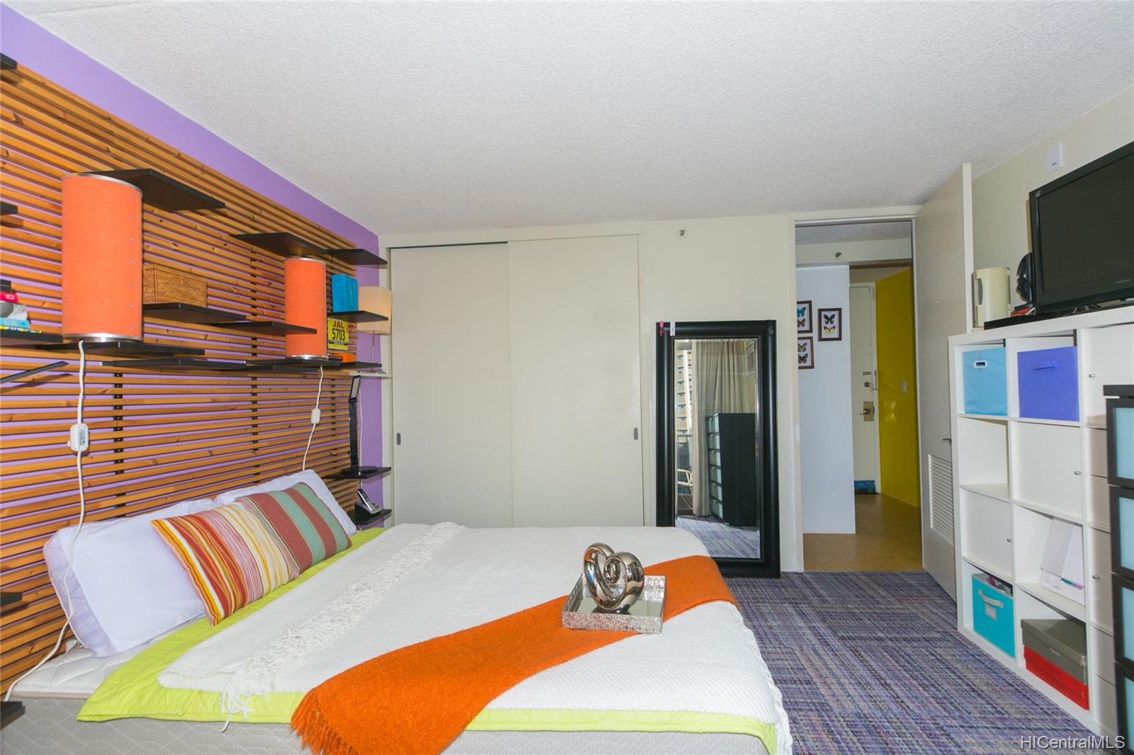 Waikiki Sunset 229 Paoakalani Avenue Unit 907 Honolulu HI 96815 sold on