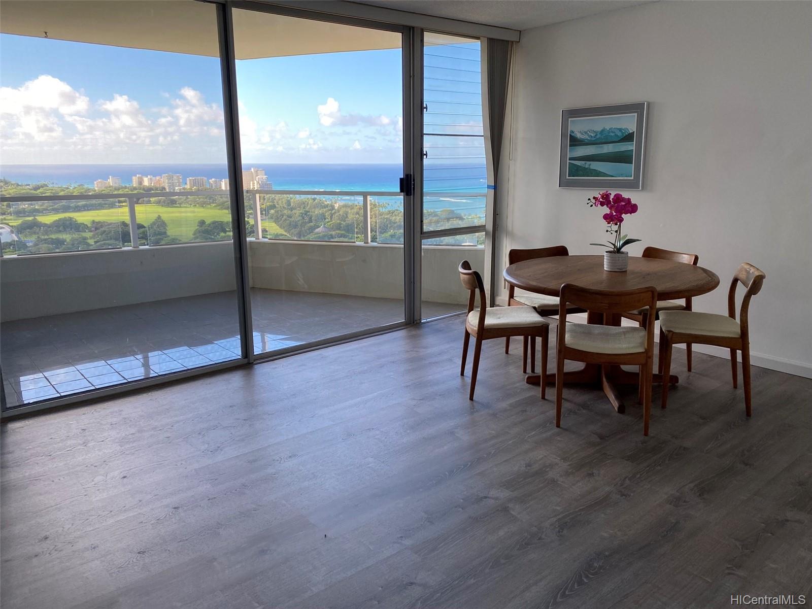 Diamond Head Vista 2600 Pualani Way Unit 3005 Honolulu HI 96815 sold on