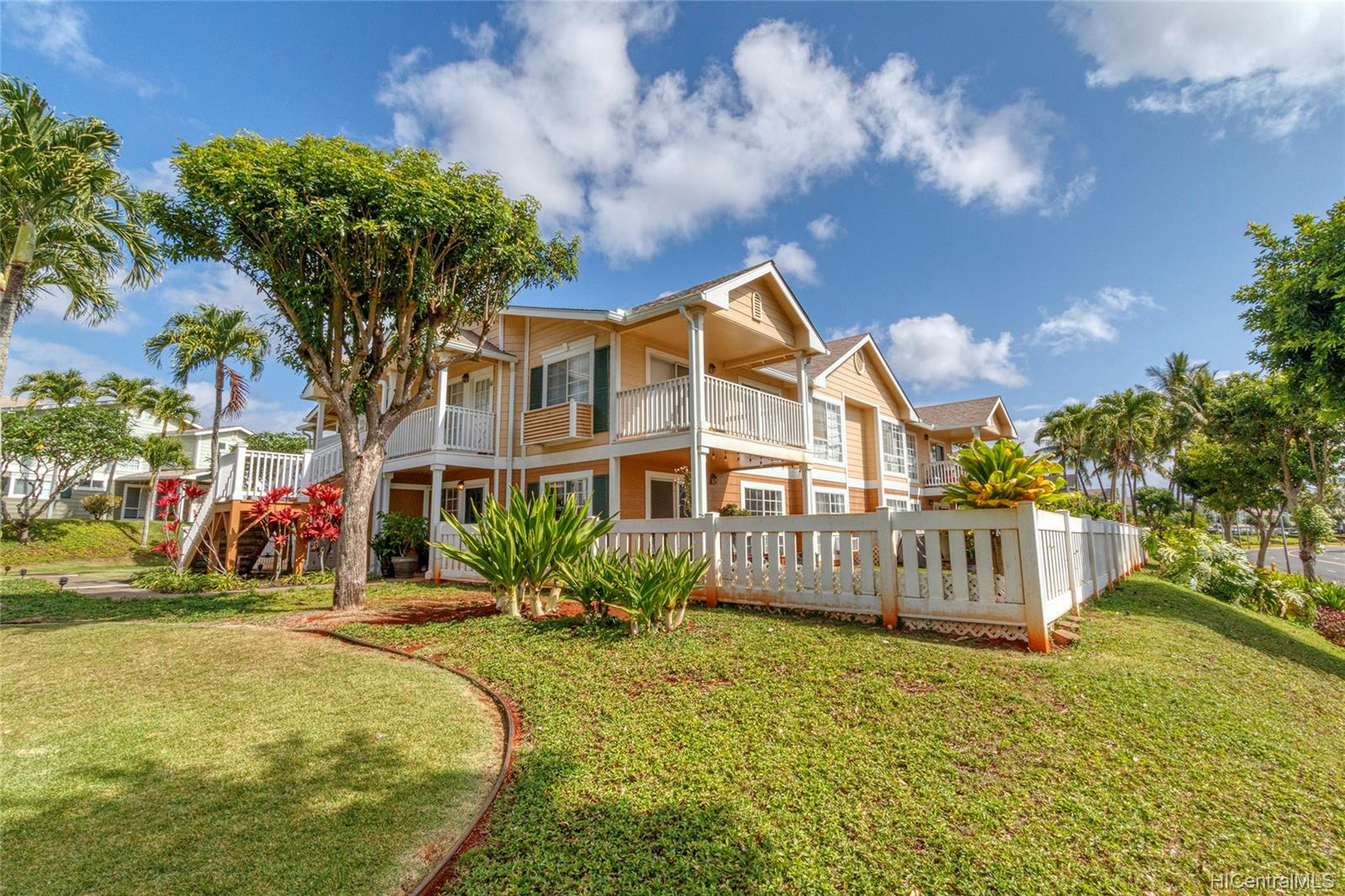 Highlands At Waikele 94550 Lumiauau Street Unit J102 Waipahu HI 96797