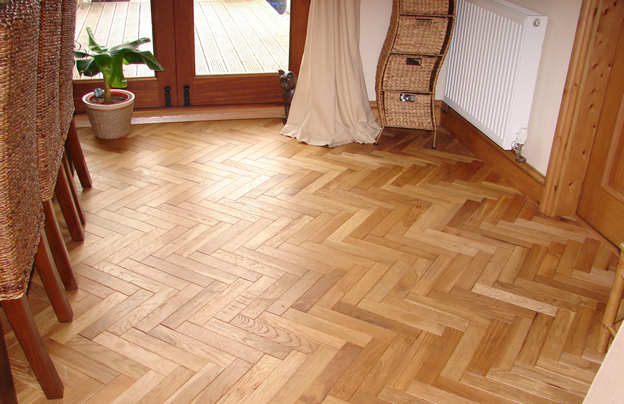 Solid oak parquet flooring 1m2 Oak Flooring Man