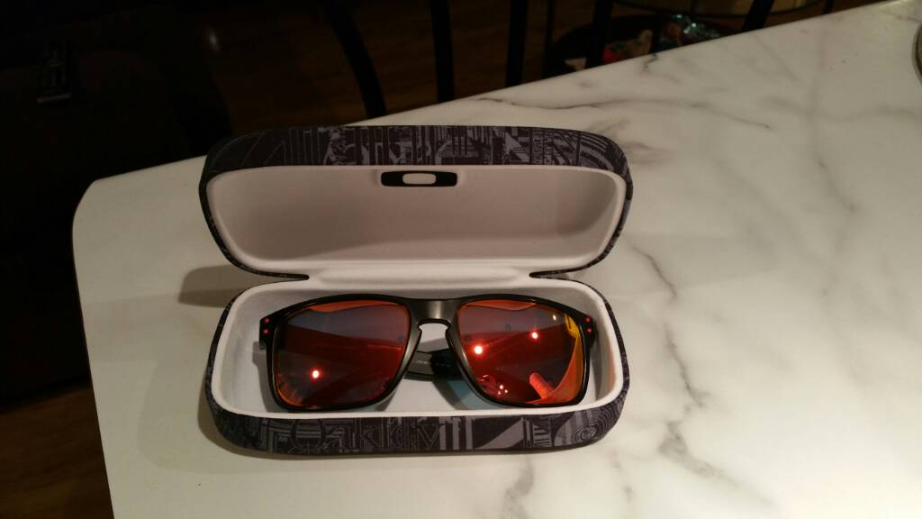 Case for Holbrooks Oakley Forum