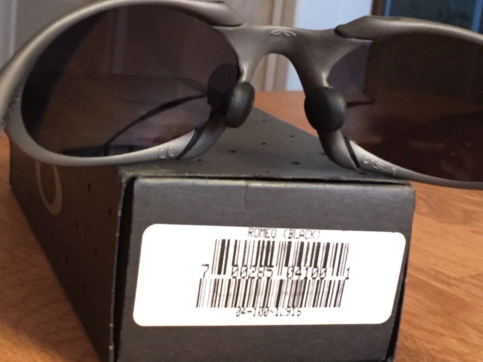 Romeo 1 late gen serial and box labels Oakley Forum