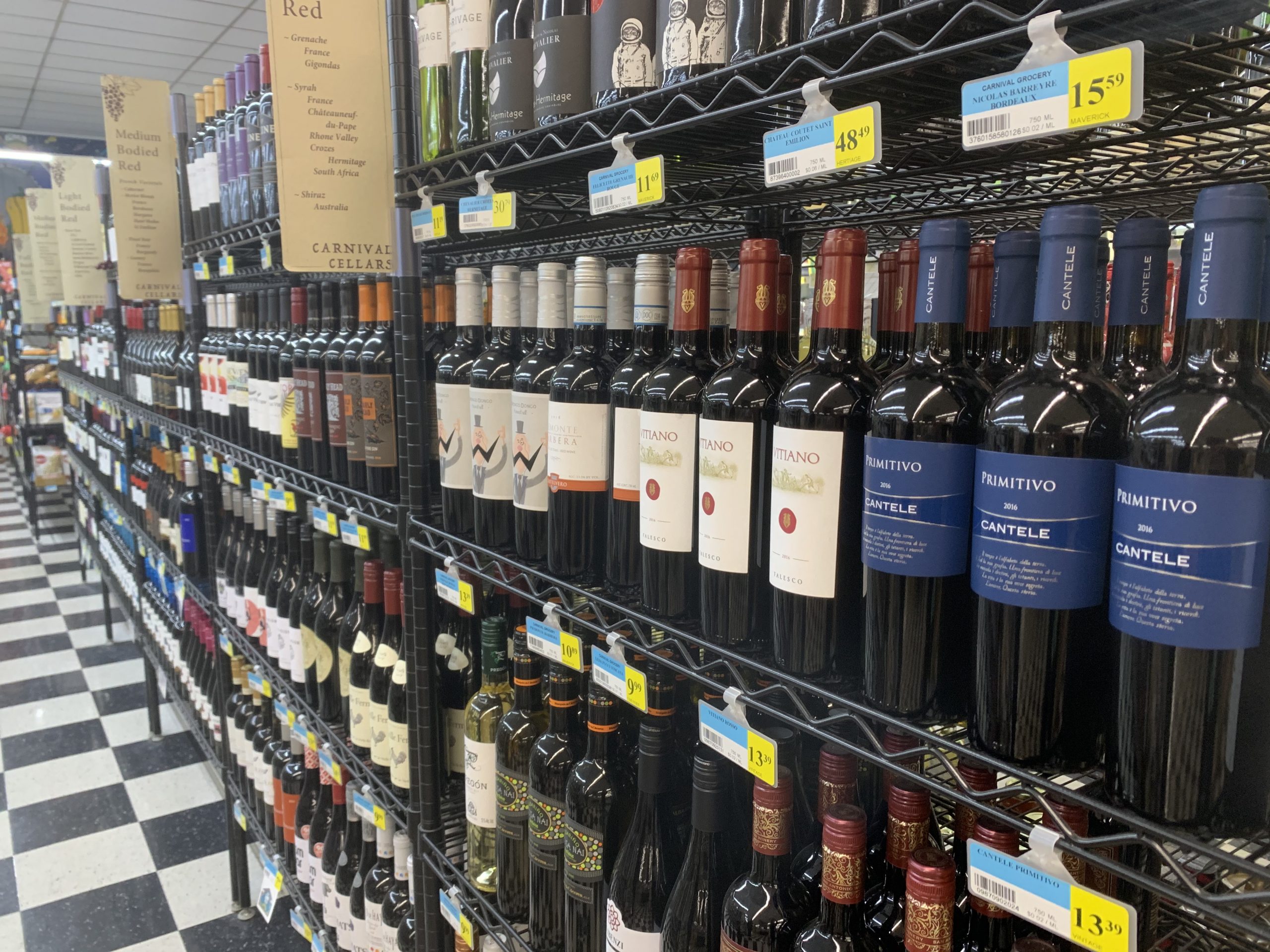 Oak Park's Carnival Grocery Delivers...in More Ways than One Oak Park