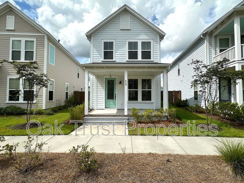 449 Cool Bend Lane Summerville, SC 29486 Oak Trust