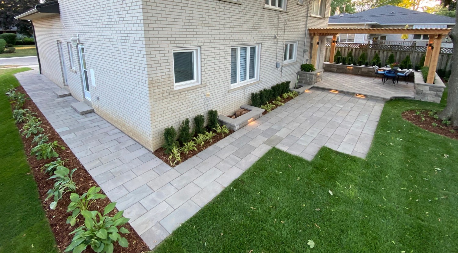 Walkways Oakville Stone