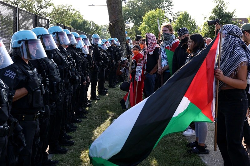 ProPalestine Protesters Arrested Outside Of DNC, Nearby Businesses