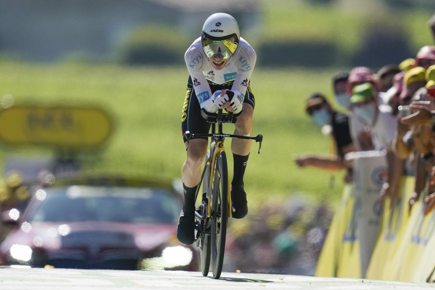 Ciclismo Jonas Vingegaard vince la Drome Classic Ayuso crolla nel