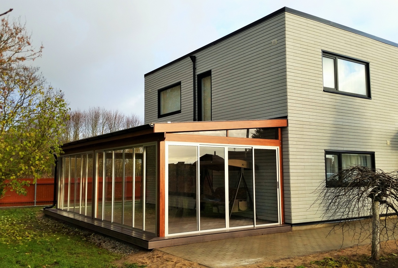 LEAN TO CONSERVATORY IN ESTONIA OBICON VERANDAS
