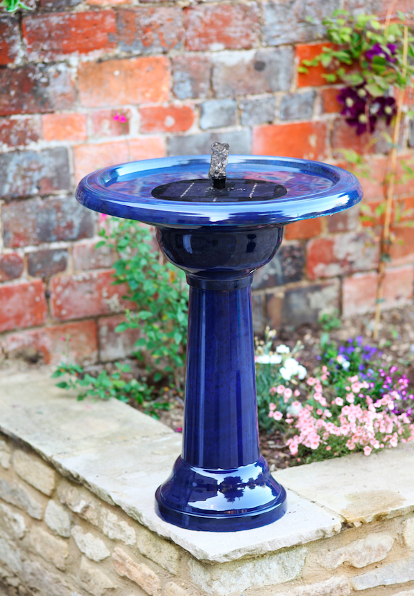 Fontaine solaire bain d'oiseaux Bleue Florence Fontaines