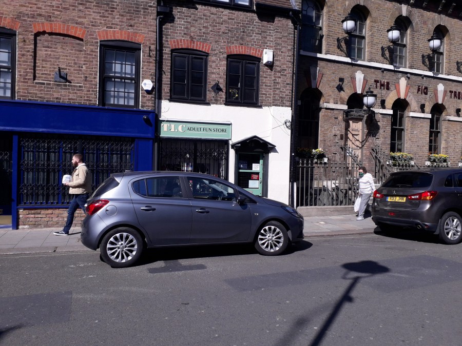 Windsor Street, Uxbridge, Shop