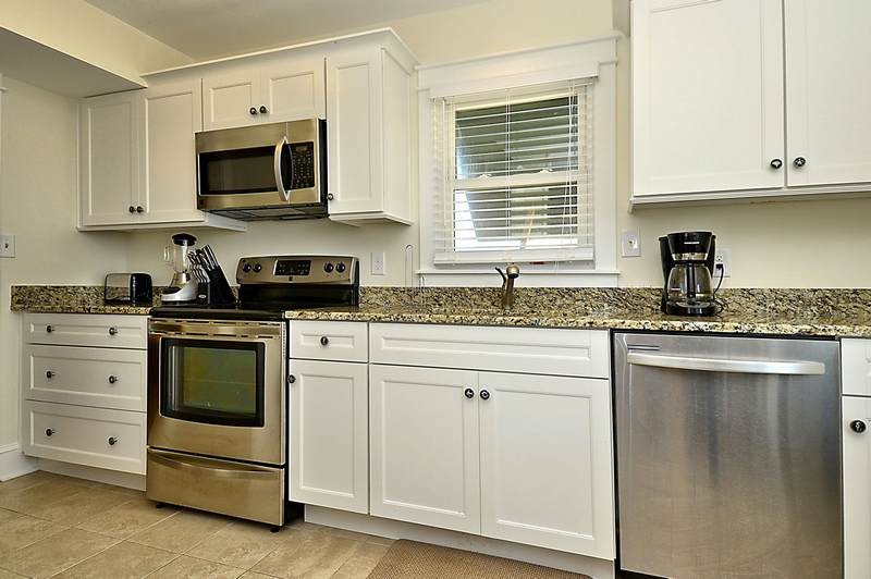 Grandma's Cottage Nags Head, NC Cola Vaughan Realty