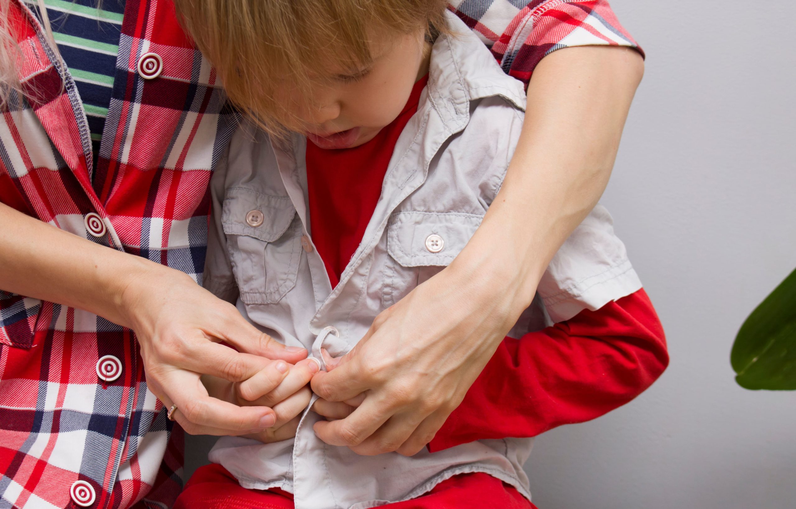 10 OT Tips for Buttons and Zippers Occupational Therapy Helping Children