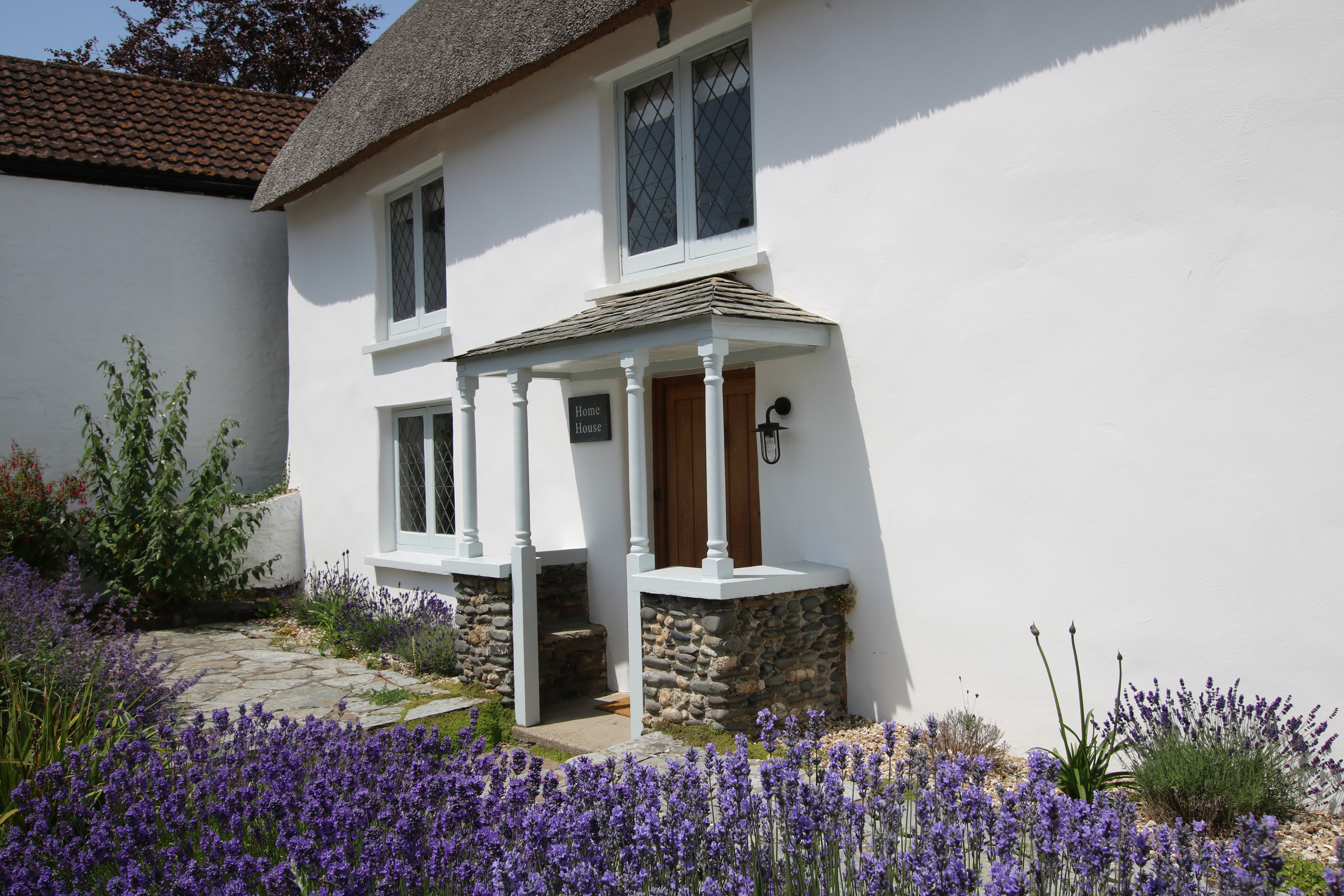 Home House Croyde Holiday Cottages Sleeps 12