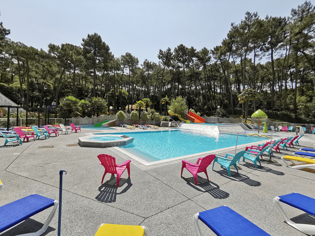 Camping à Notre Village Vacances 4 étoiles