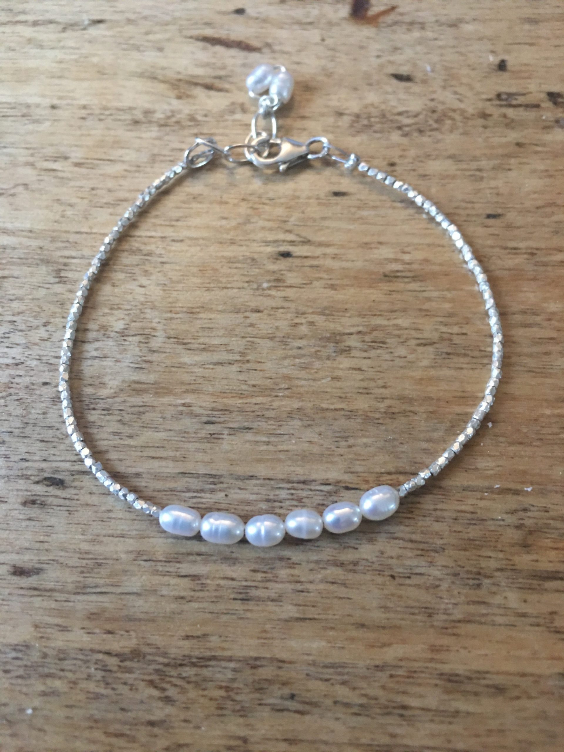 Bracelet perles argent et mini grains de riz blanc perles d'eau douce