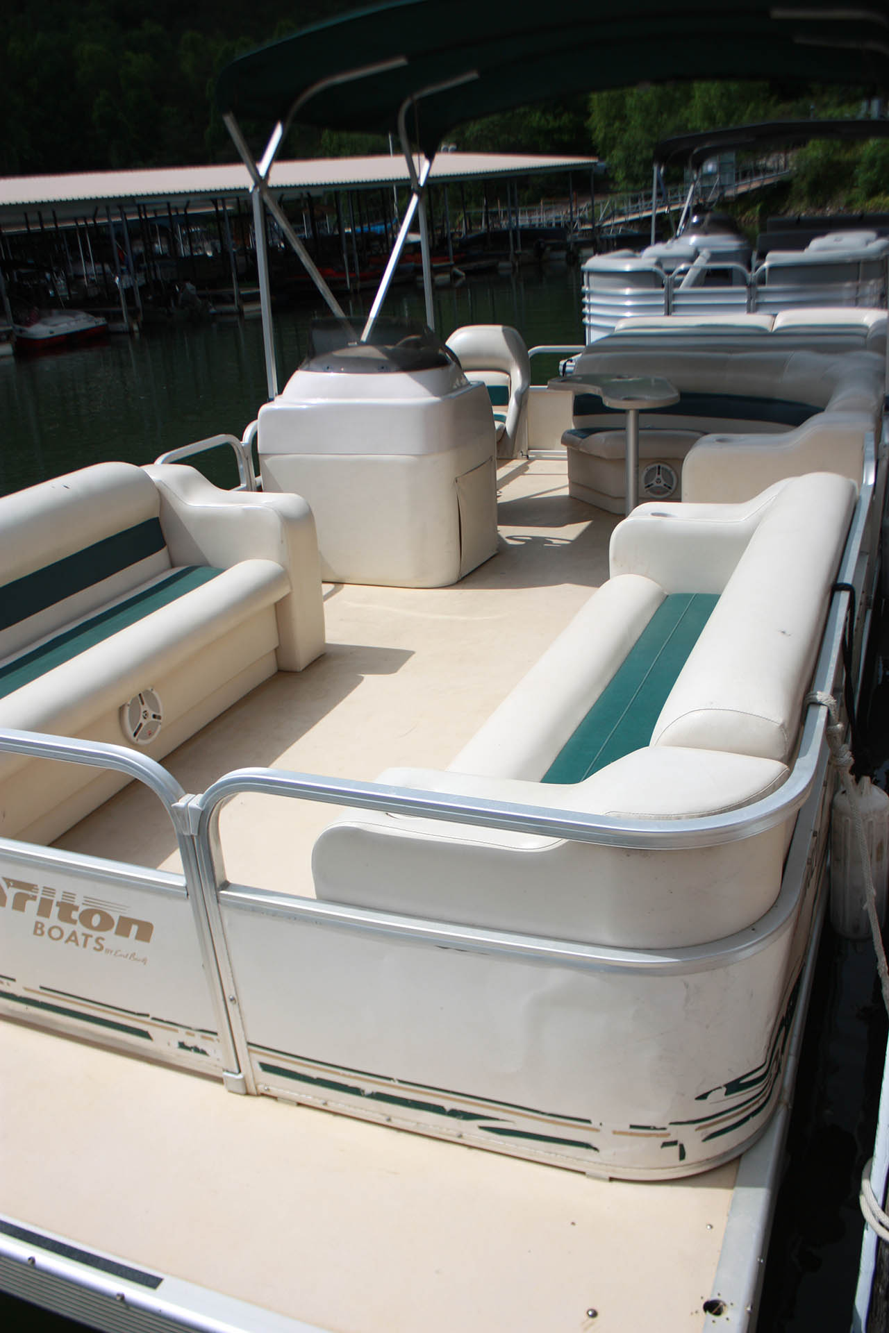 Boat Rentals Ocoee Inn