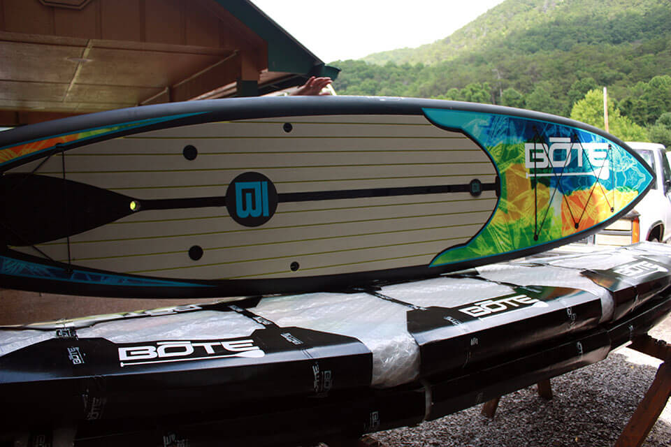 Paddleboarding Ocoee Inn Rafting