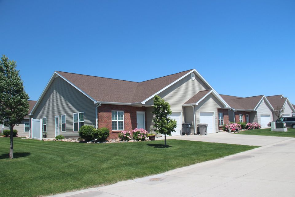 Francis Duplexes Apartments & Duplexes Grand Island, NE O' Connor