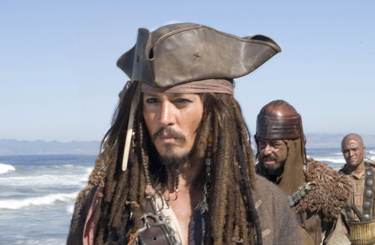 Johnny Depp makes surprise appearance inside ‘Pirates of the Caribbean