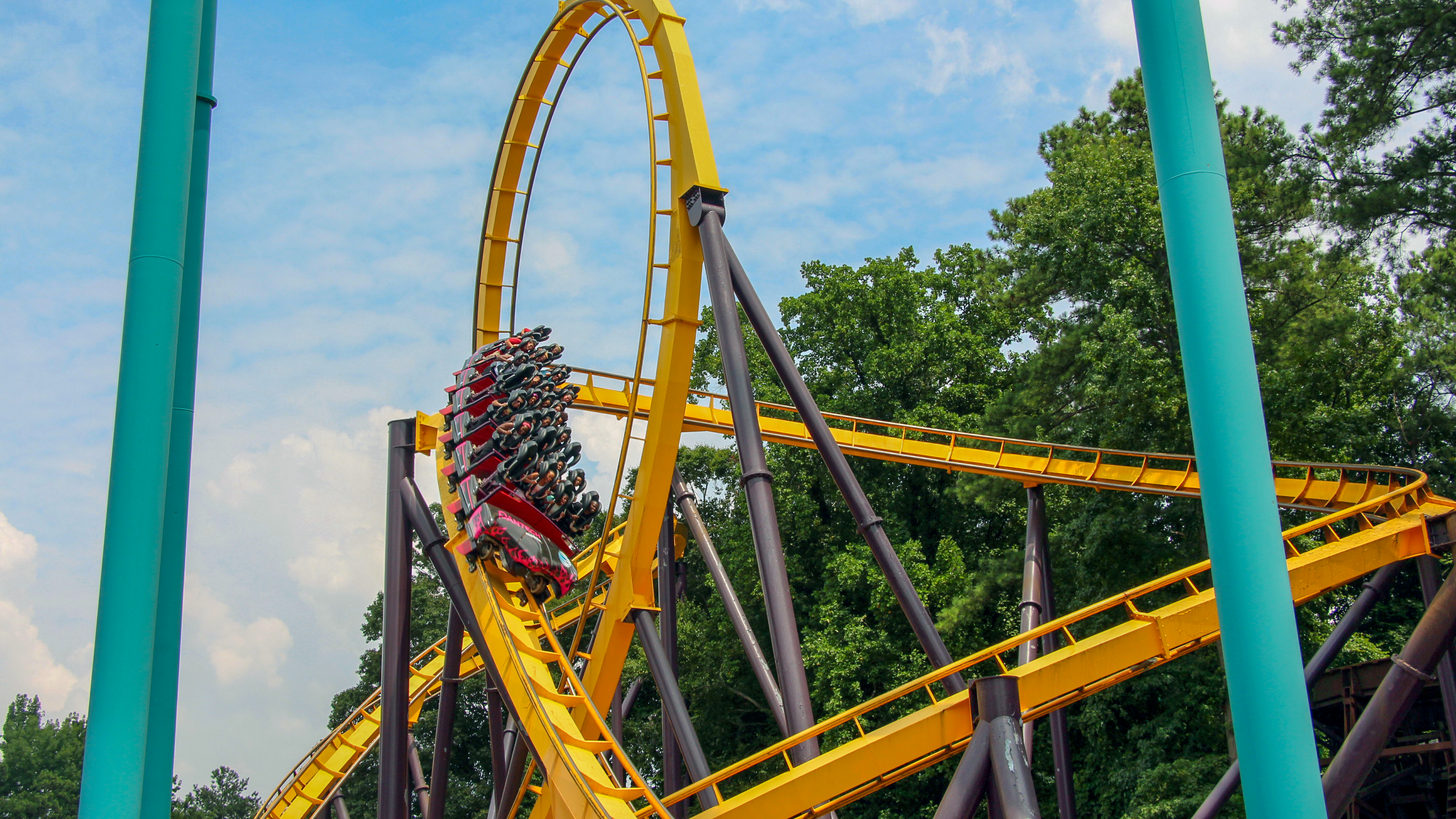 Deal Of The Week: Cheap Fun At Six Flags Magic Mountain – Orange County Register