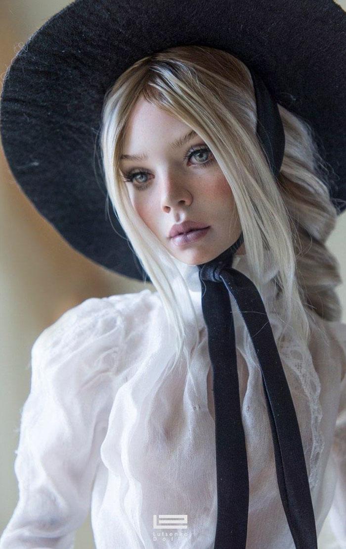 Russian Couple Create the Most Amazing HumanLike Dolls