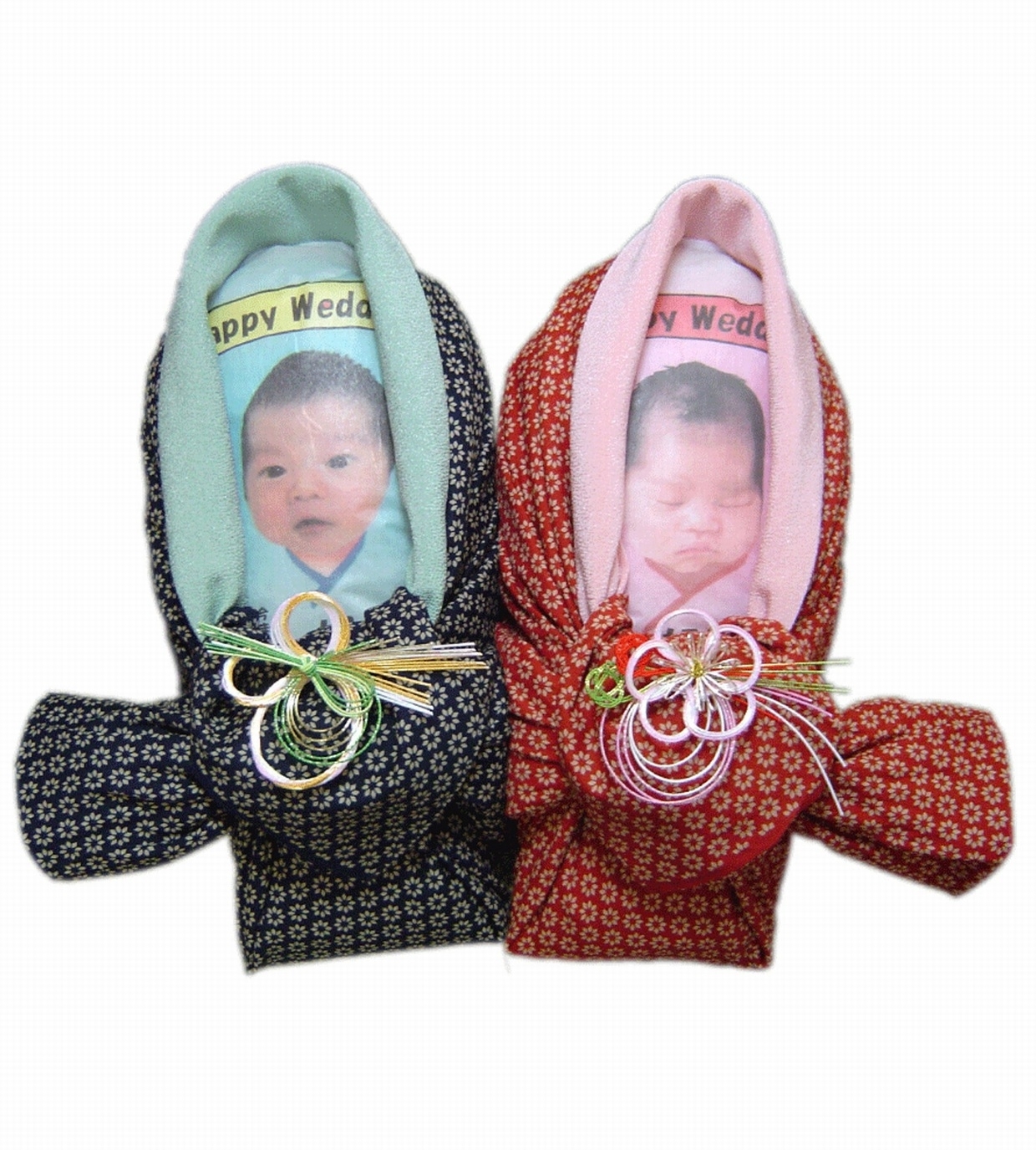 “Rice Babies” Help Japanese Parents of Newborns to Respect Social