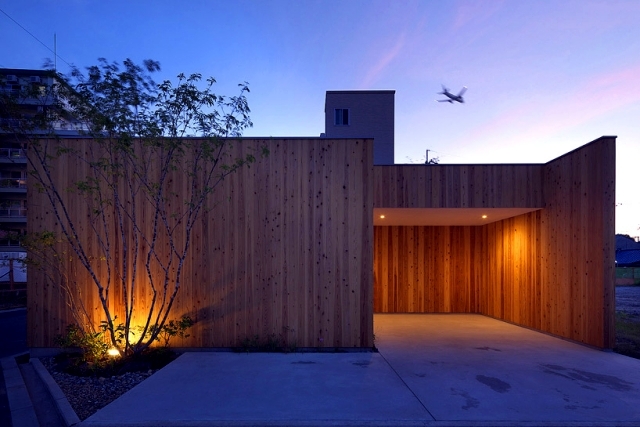 Modern minimalist house with garden in Nishimikuni, Japan Interior