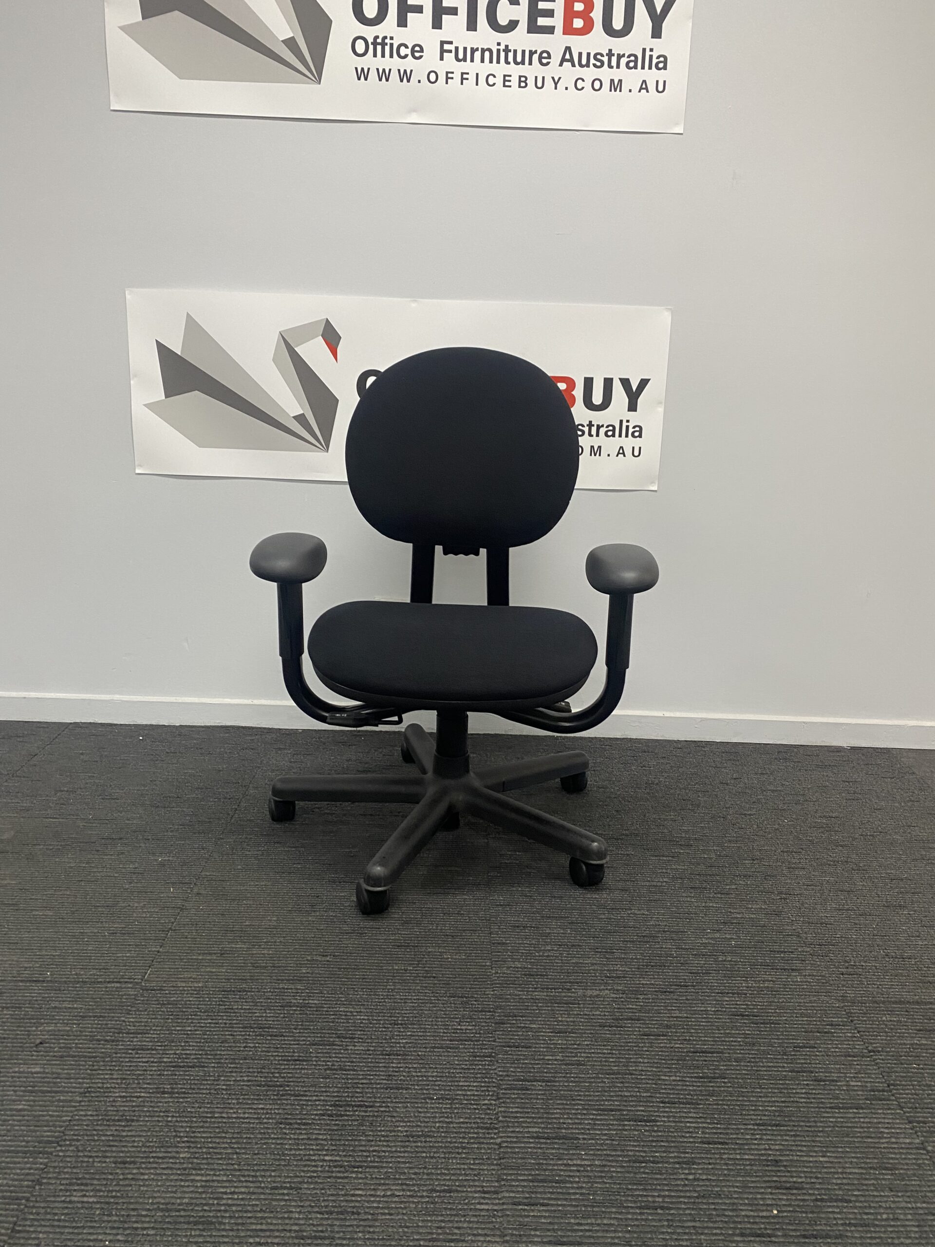 Second Hand Genuine Steelcase Criterion Ergonomic Chair with Armrests