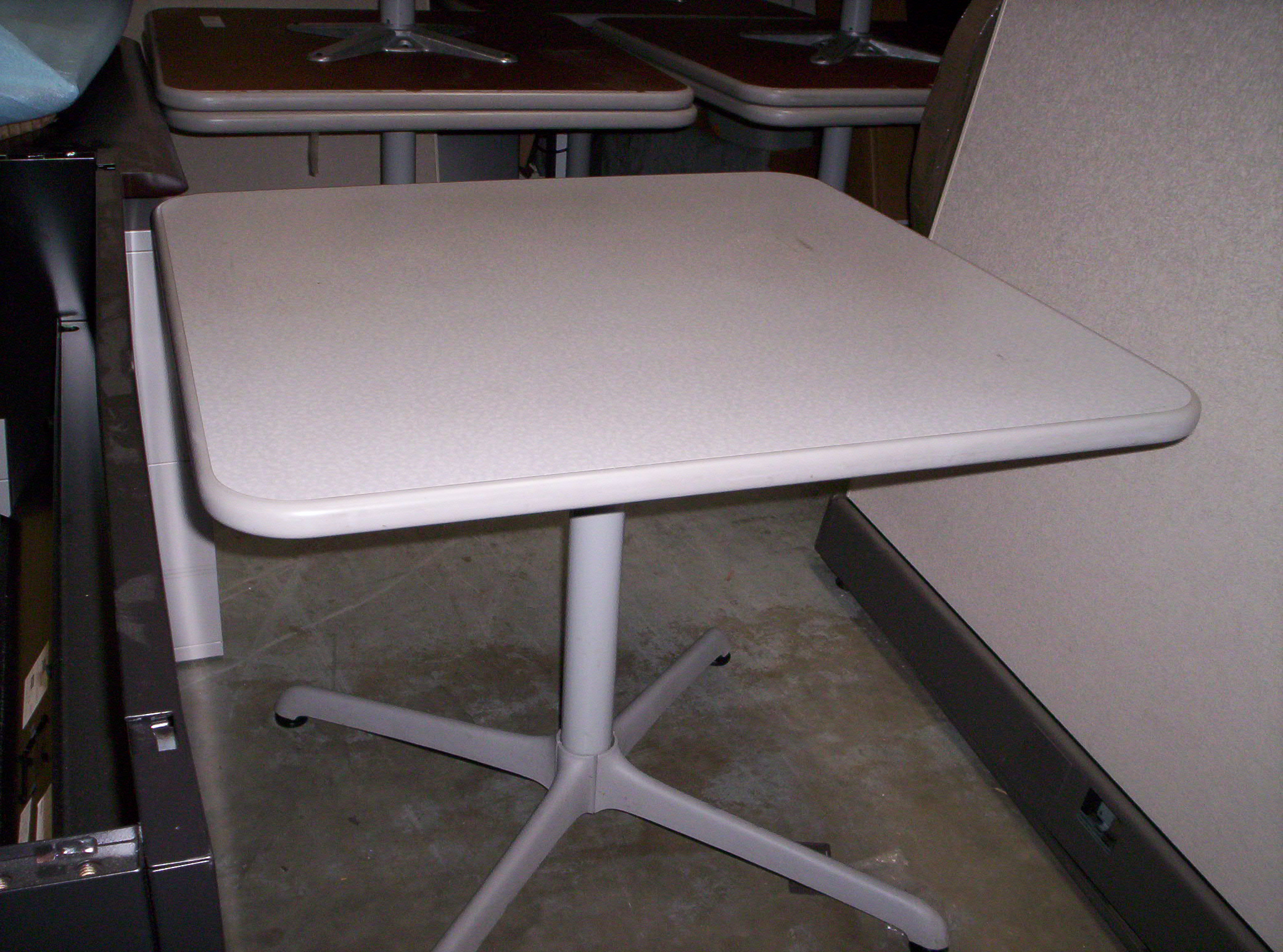 used cubicles orlando,fl,desks,chairs,tables,specials,discounted