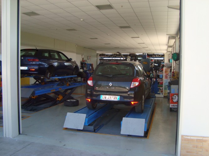 Officina Cifuni Gommista, officina meccanica e centro revisioni a