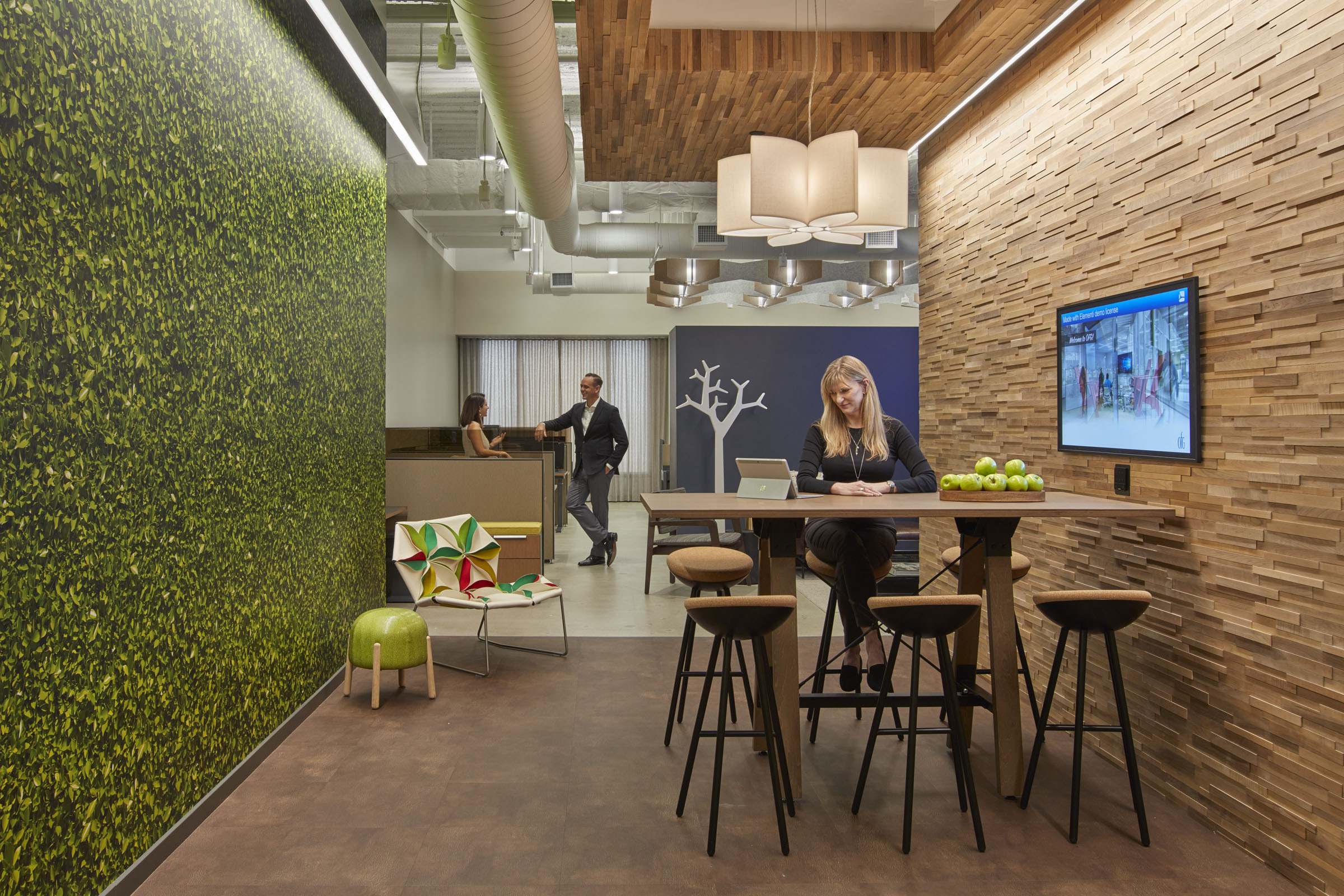 Office Furniture Group Customize the look and feel of your Workplace