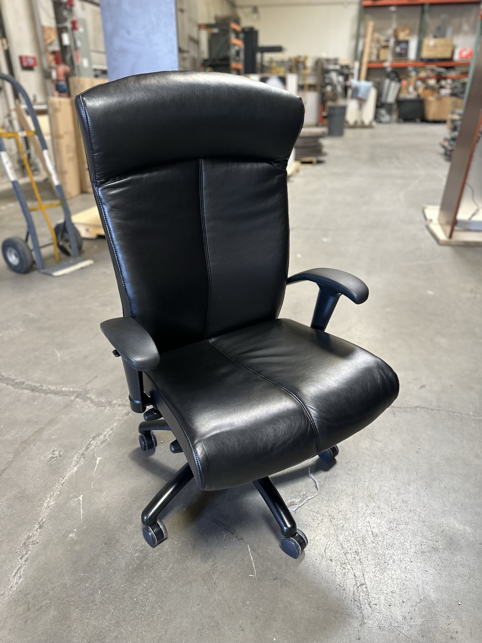 SitMatic Posh Ergonomic Executive Chair OFUSA