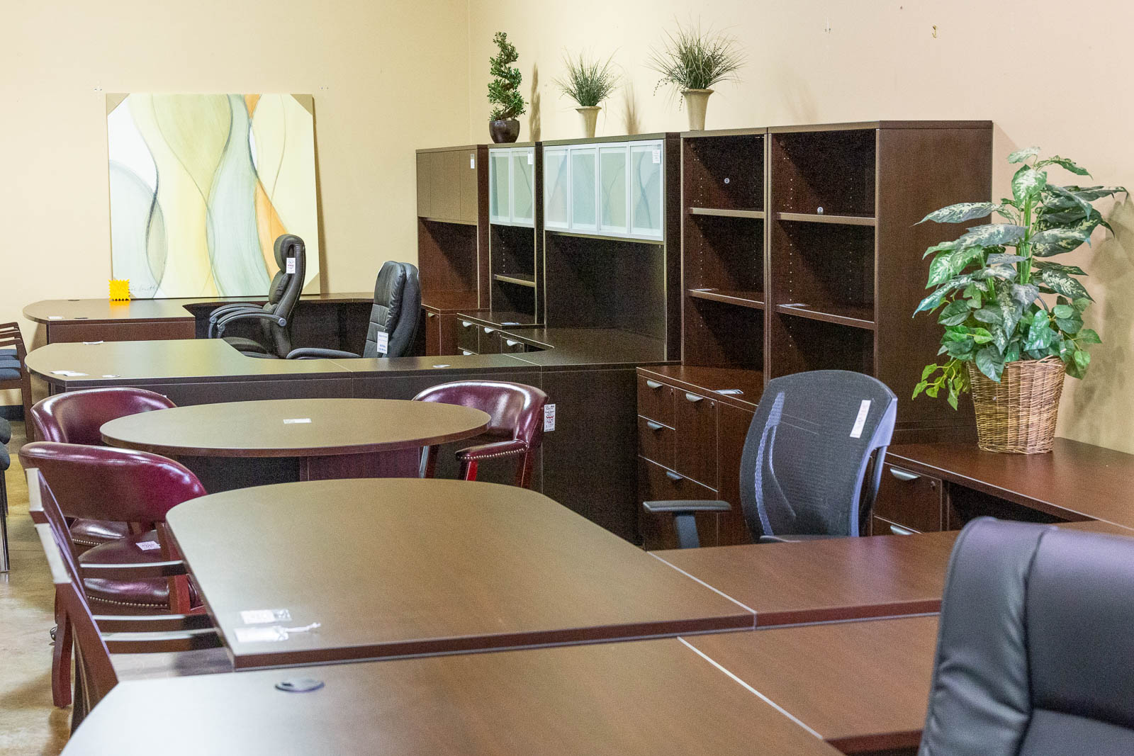 Showroom Office Furniture World