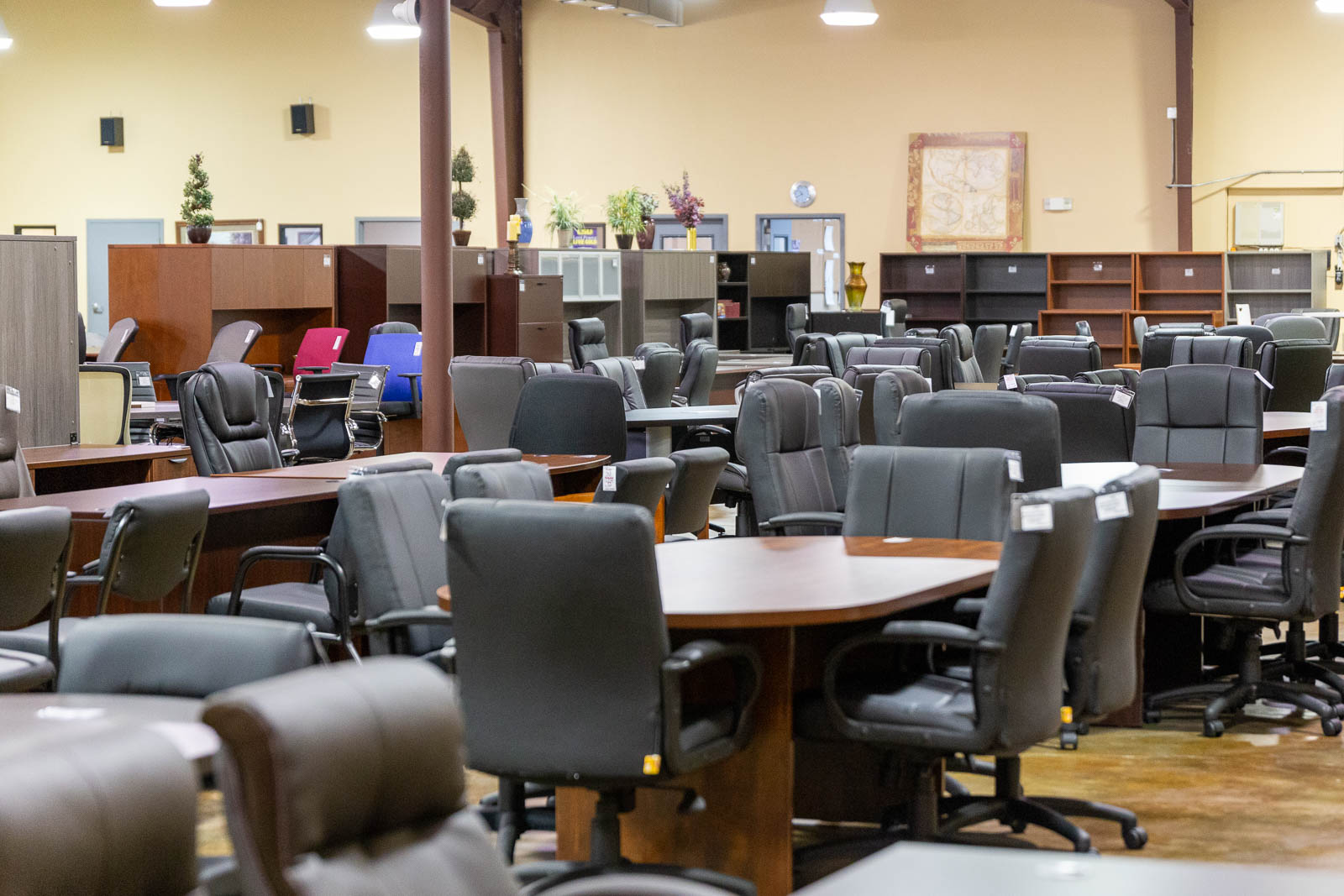 Showroom Office Furniture World