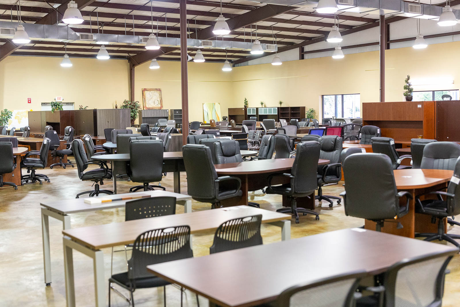 Showroom Office Furniture World