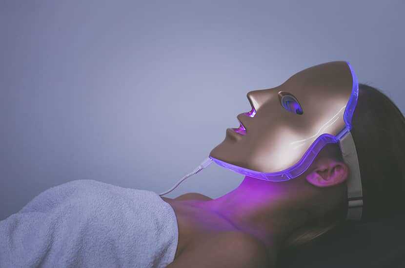 Red Light Vs Blue Light Therapy │ Skin & Acne Treatments