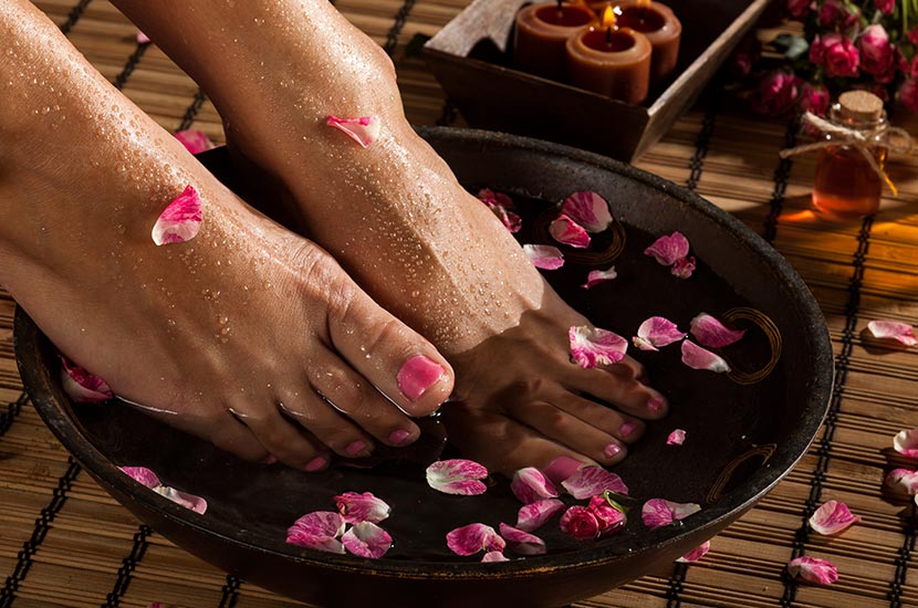 Foot Soak Recipe 6 Best Homemade Baths To Remove Dead Skin I 2023