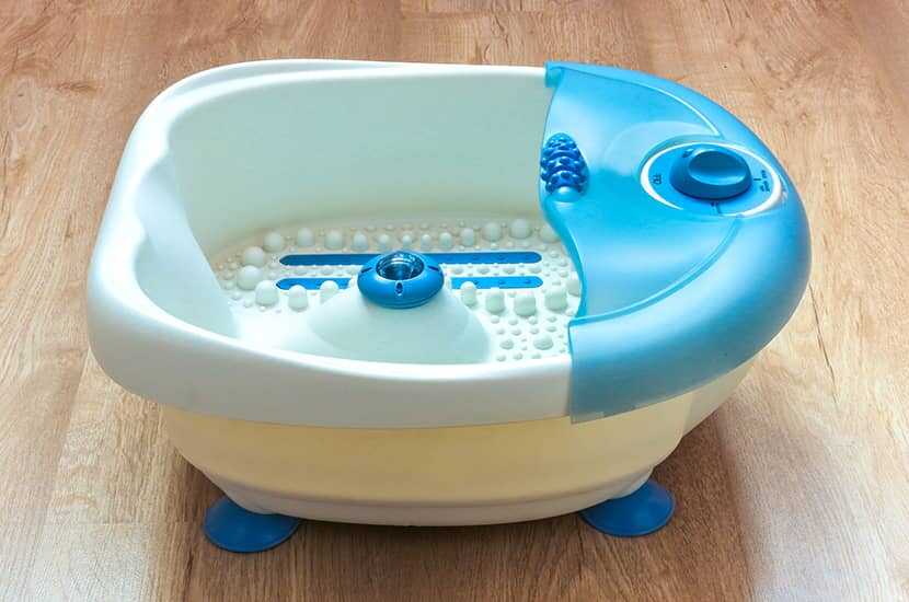9 Best Foot Spa Machine Reviews 2023 [At Home Heated Water Baths]