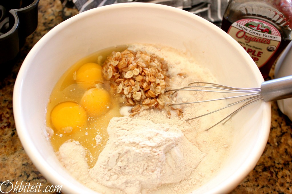 Oatmeal Breakfast Cake! Oh Bite It