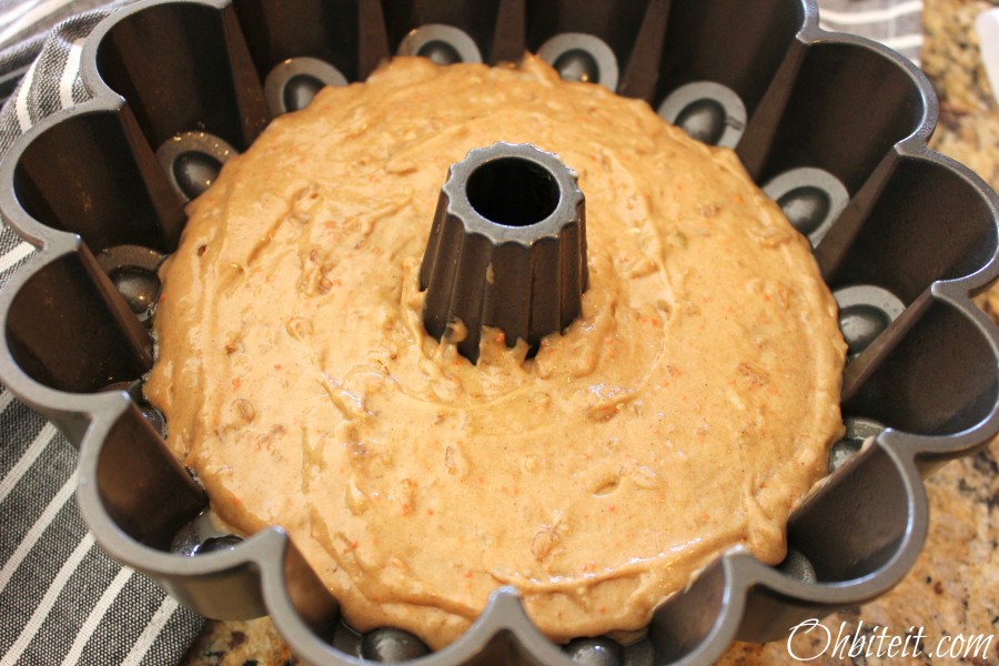 Oatmeal Breakfast Cake! Oh Bite It