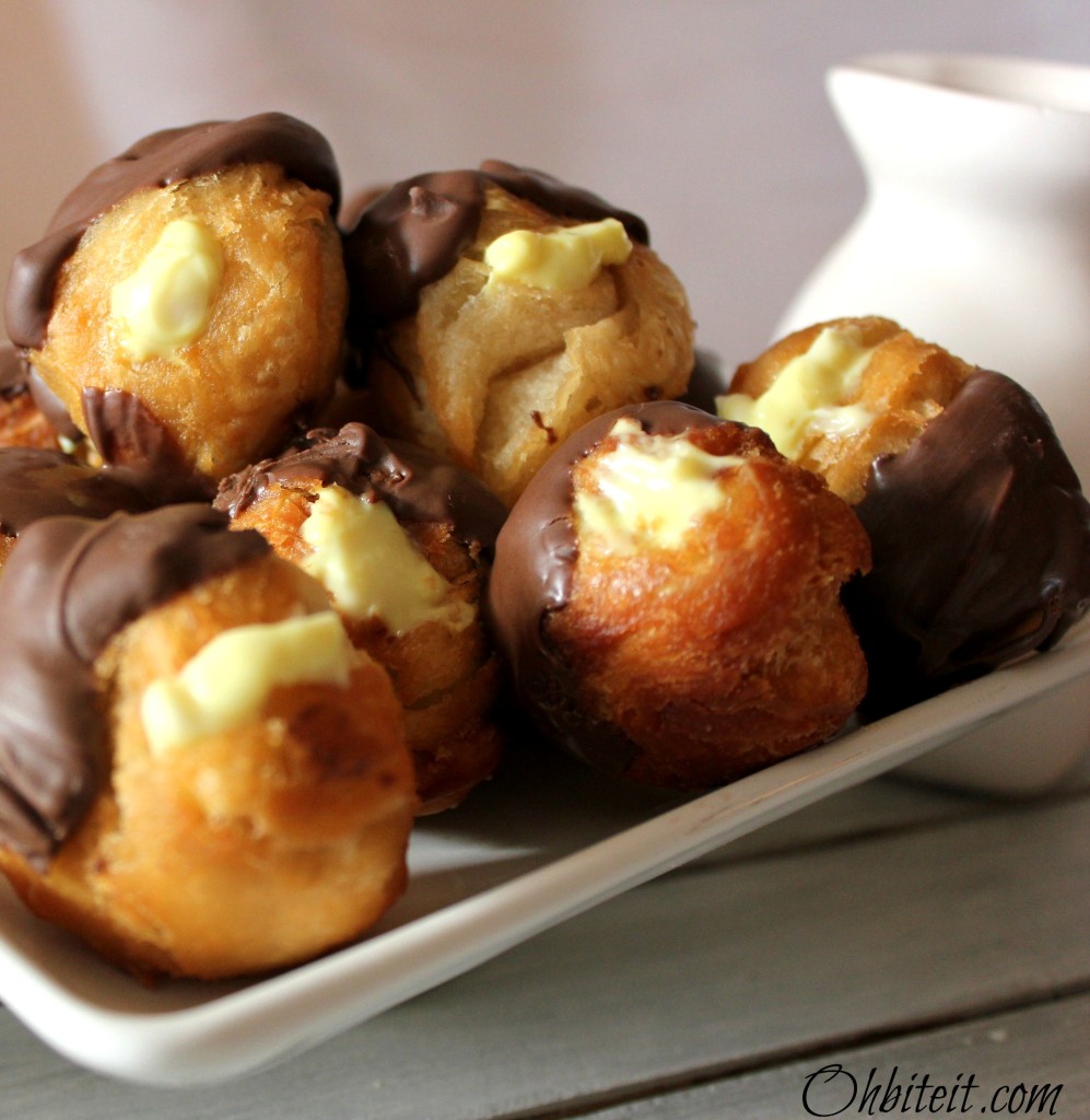 Boston Cream Doughnut Holes! Oh Bite It