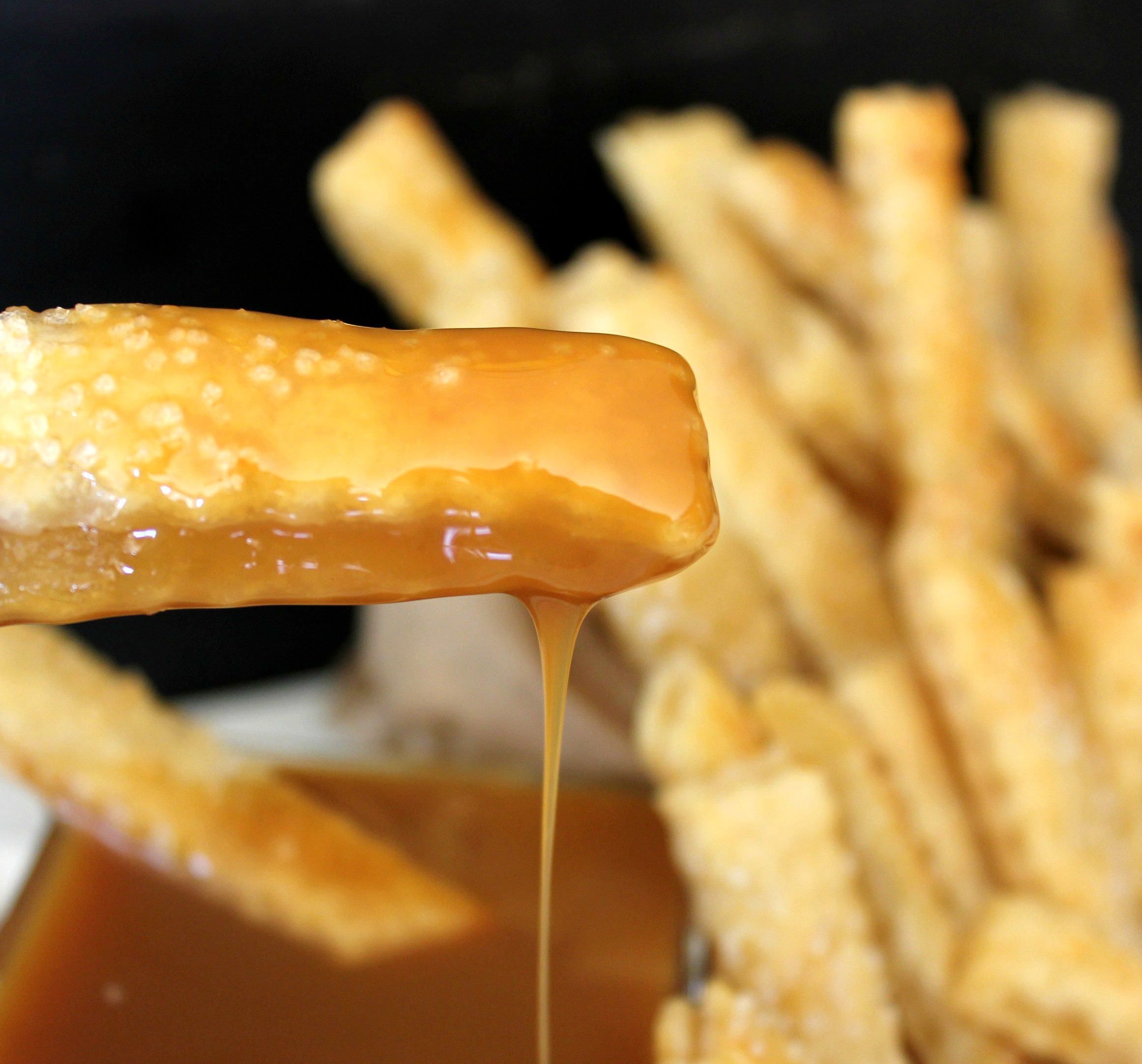 Apple Pie Fries! Oh Bite It