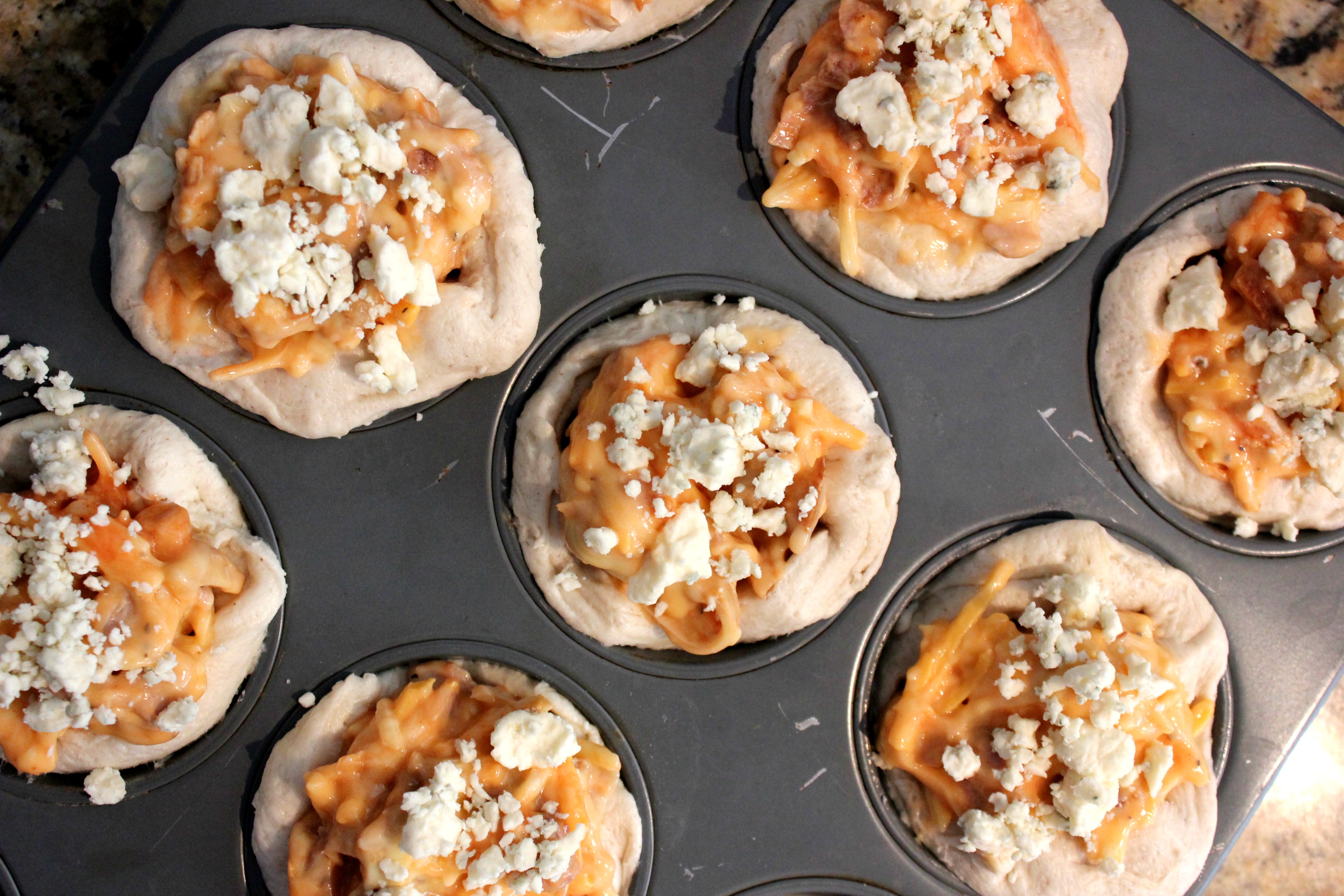 Buffalo Chicken Bubble Buns! Oh Bite It