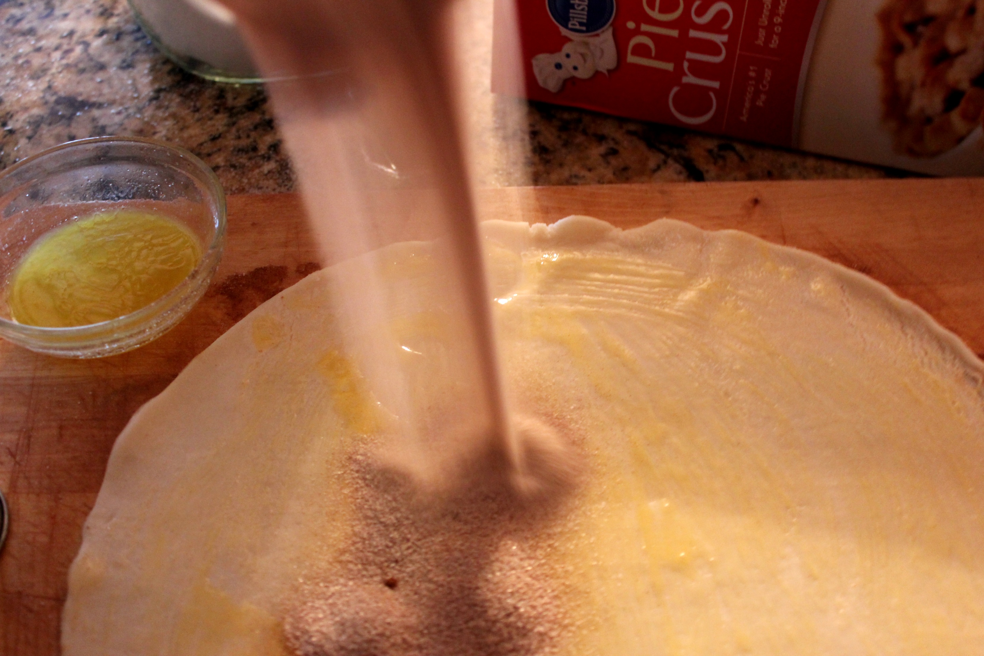 Cinnamon Roll Pie Crust Sticks! Oh Bite It