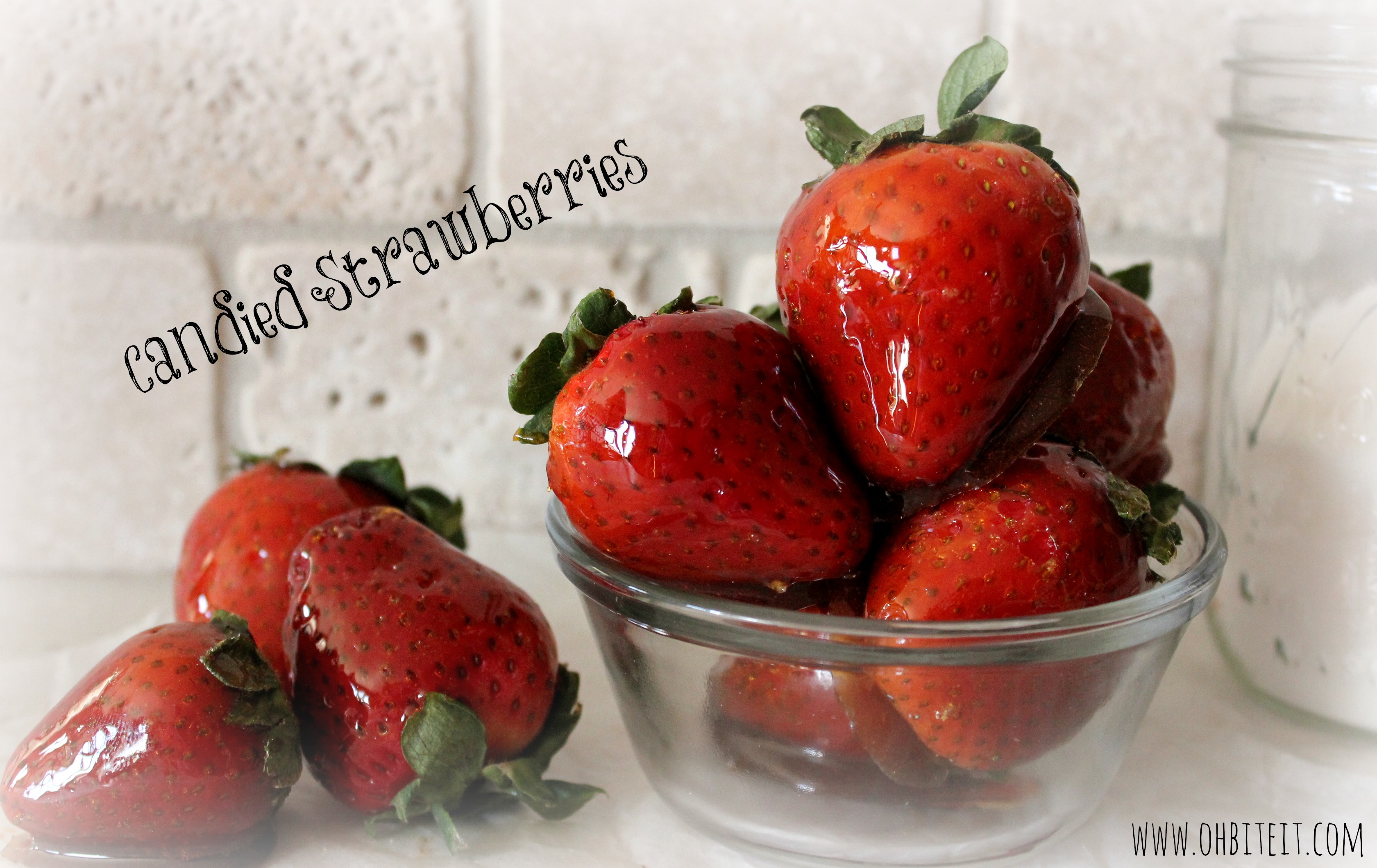 Candied Strawberries! Oh Bite It