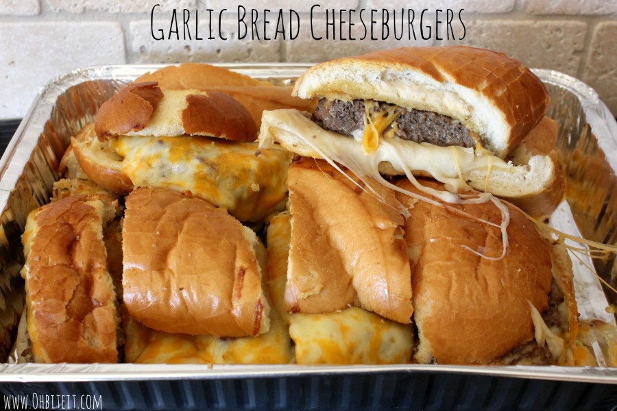 Garlic Bread Cheeseburgers! Oh Bite It